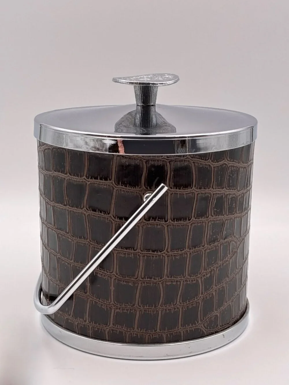 VTG MCM Serv-Master Creations Brown Faux Alligator Croc Ice Bucket Chrome Handle